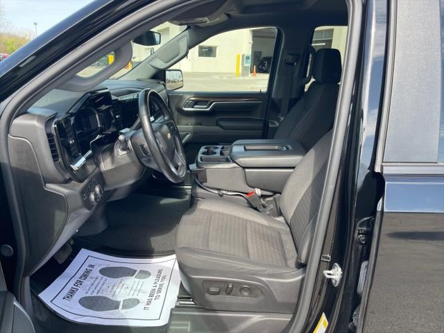 2025 Chevrolet Silverado LT