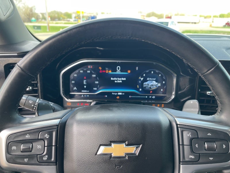 2025 Chevrolet Silverado LT