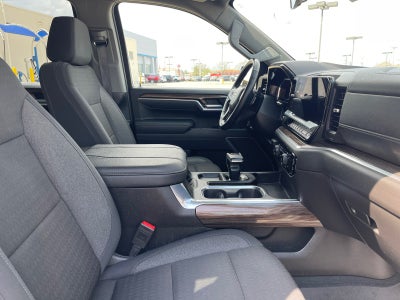 2025 Chevrolet Silverado LT