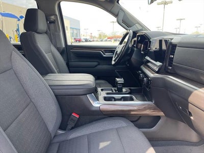 2025 Chevrolet Silverado LT