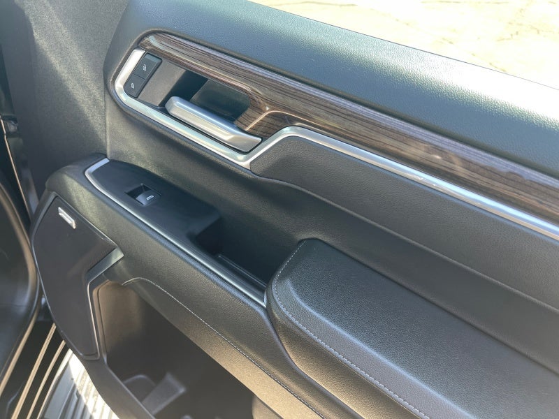 2025 Chevrolet Silverado RST