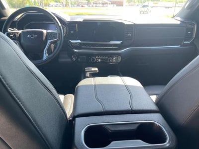 2025 Chevrolet Silverado RST
