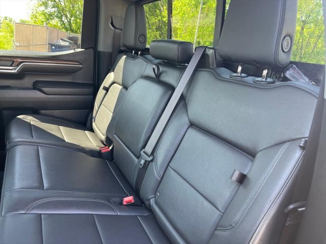 2025 Chevrolet Silverado RST