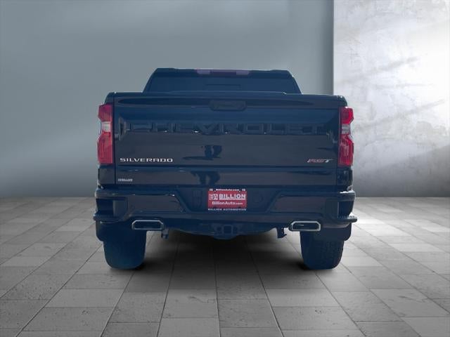 2025 Chevrolet Silverado RST