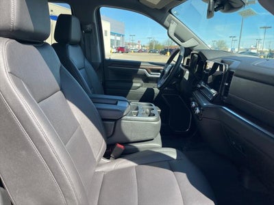 2025 GMC Sierra SLT