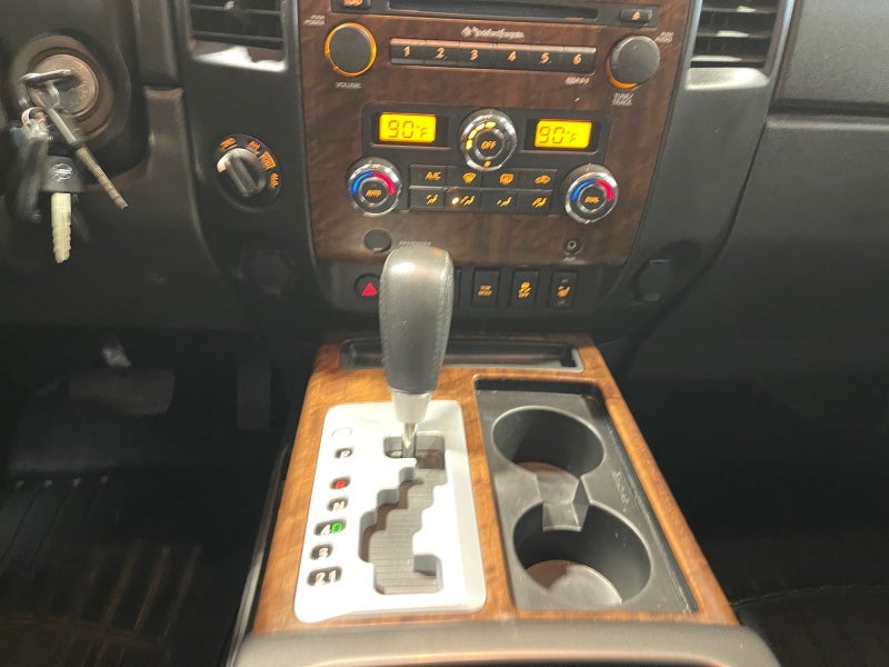 2012 Nissan Titan SL