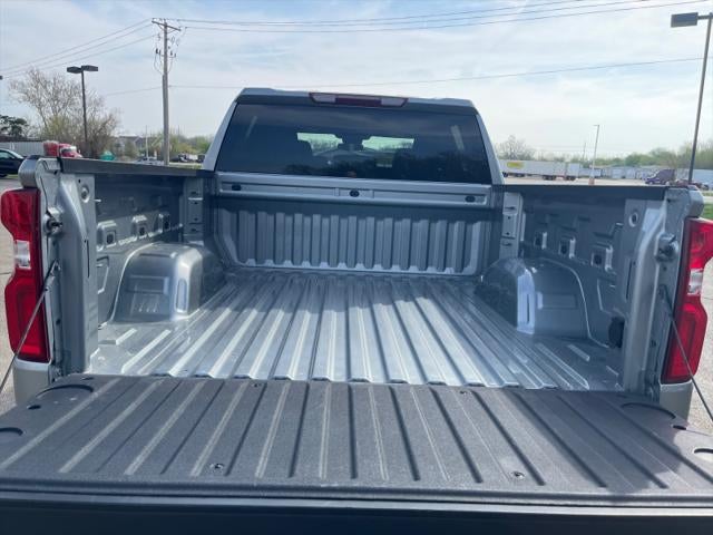 2026 Chevrolet Silverado RST