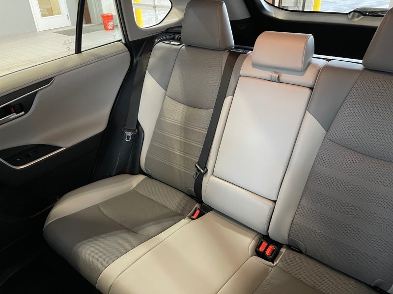 2019 Toyota RAV4 HYBRID Hybrid Limited