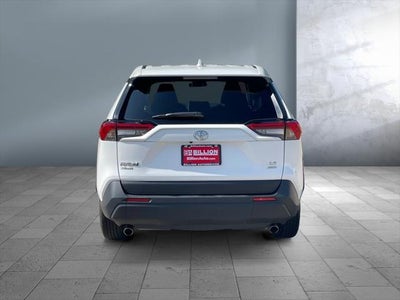2025 Toyota RAV4 LE