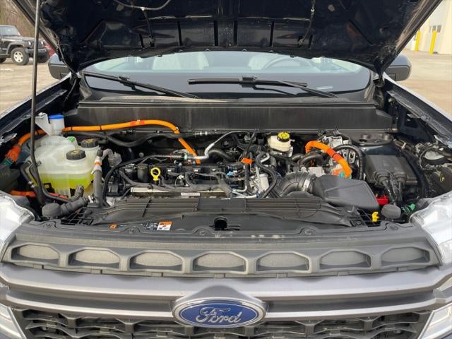 2023 Ford Maverick XLT