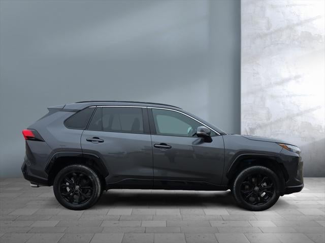 2022 Toyota RAV4 HYBRID Hybrid SE