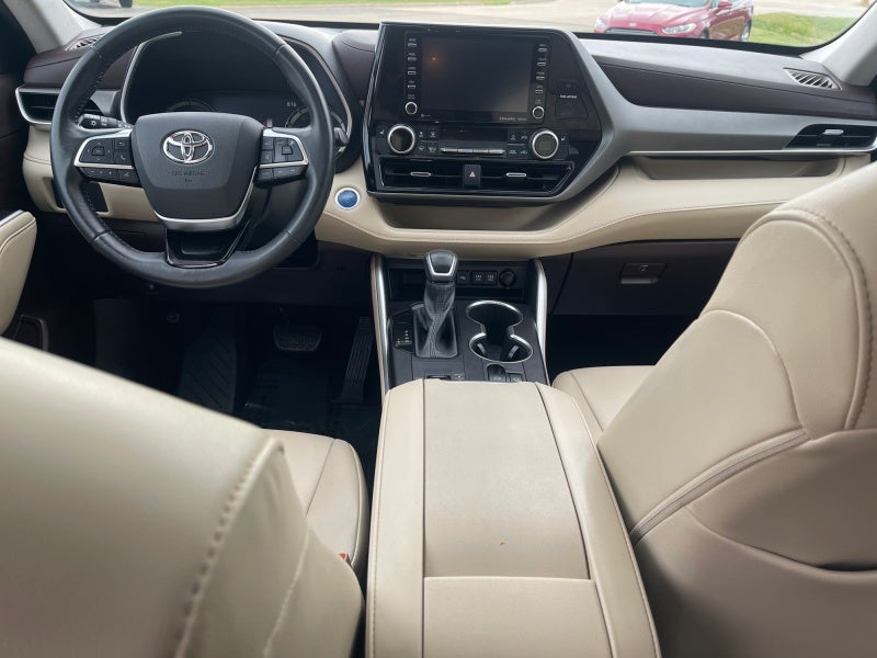 2021 Toyota HIGHLANDER HYBRD Hybrid XLE