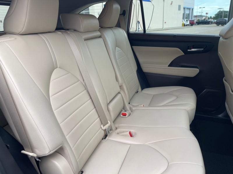 2021 Toyota HIGHLANDER HYBRD Hybrid XLE