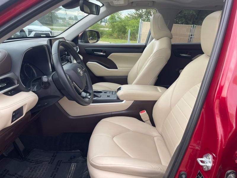 2021 Toyota HIGHLANDER HYBRD Hybrid XLE