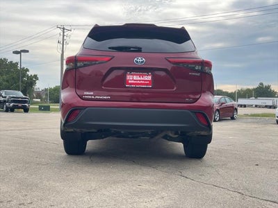 2021 Toyota HIGHLANDER HYBRD Hybrid XLE