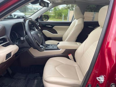 2021 Toyota HIGHLANDER HYBRD Hybrid XLE