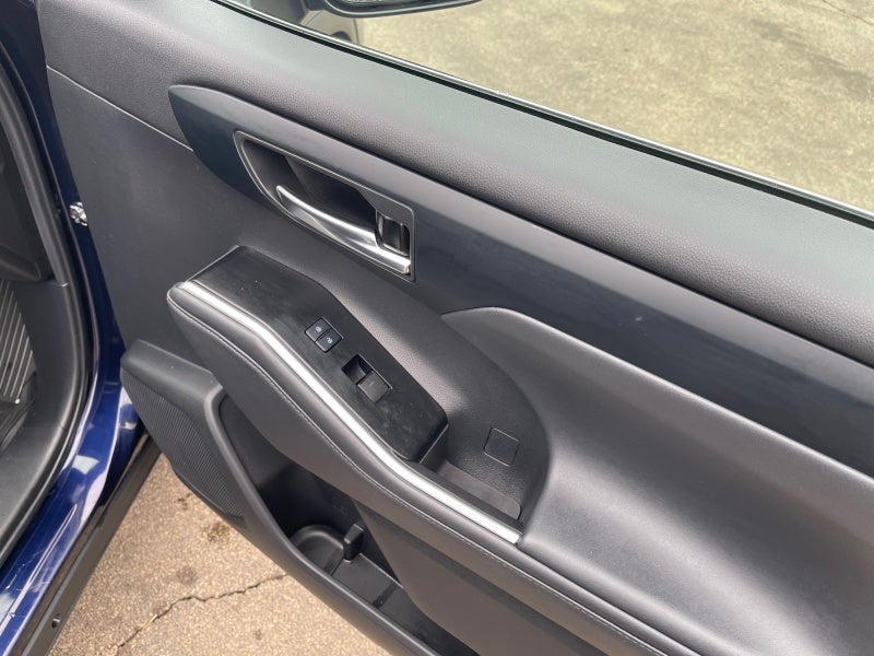 2022 Toyota HIGHLANDER HYBRD Hybrid XLE