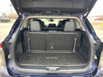 2022 Toyota HIGHLANDER HYBRD Hybrid XLE