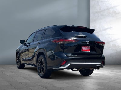 2025 Toyota Highlander XSE