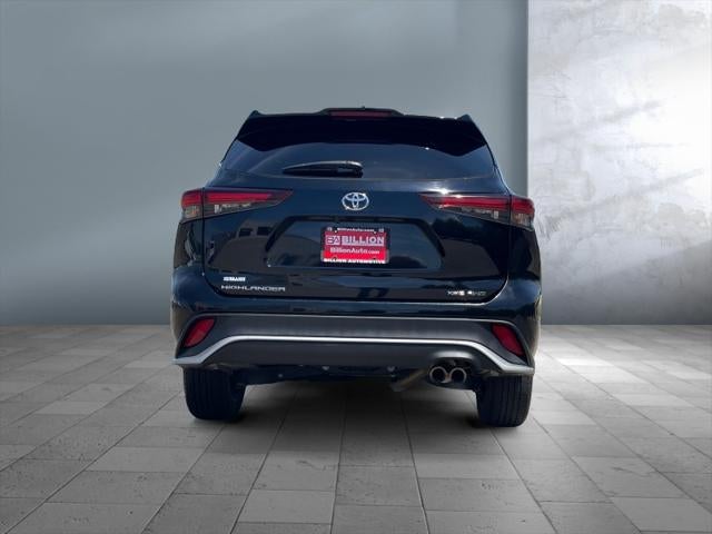 2025 Toyota Highlander XSE