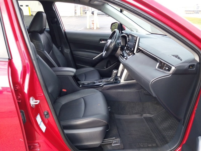 2022 Toyota Corolla Cross XLE