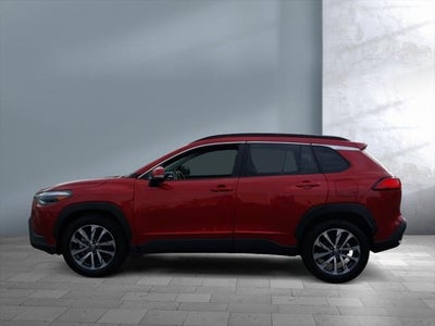 2022 Toyota Corolla Cross XLE