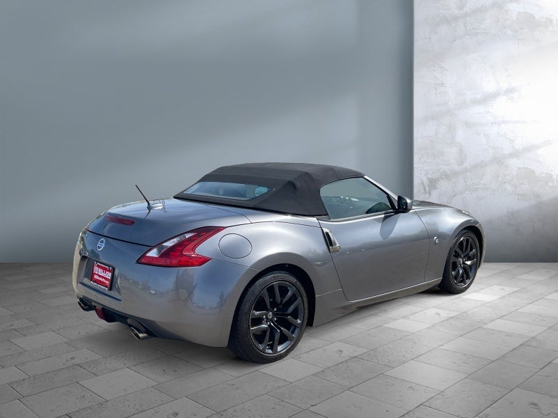2018 Nissan 370Z Auto