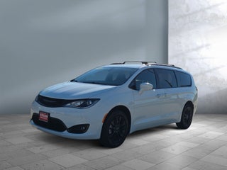 2020 Chrysler Pacifica Launch Edition