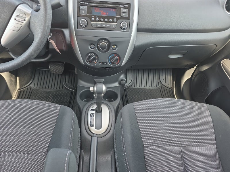 2017 Nissan Versa Sedan SV