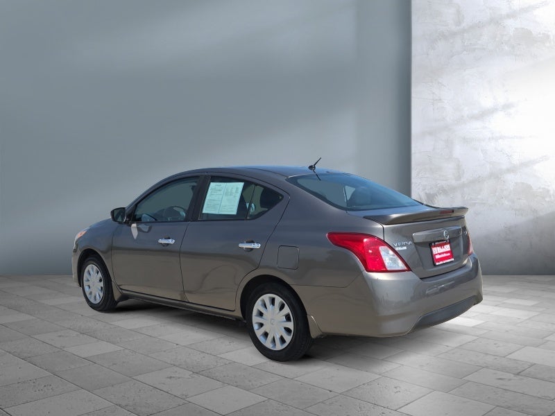 2017 Nissan Versa Sedan SV