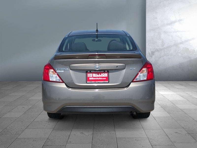 2017 Nissan Versa Sedan SV