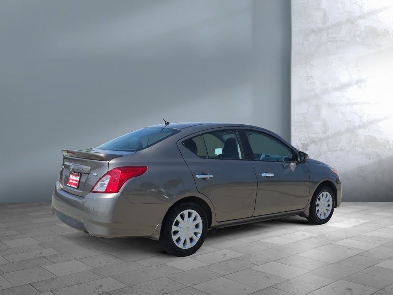 2017 Nissan Versa Sedan SV