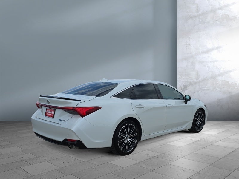 2022 Toyota Avalon Touring