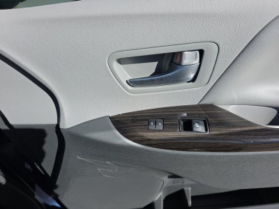 2018 Toyota Sienna XLE