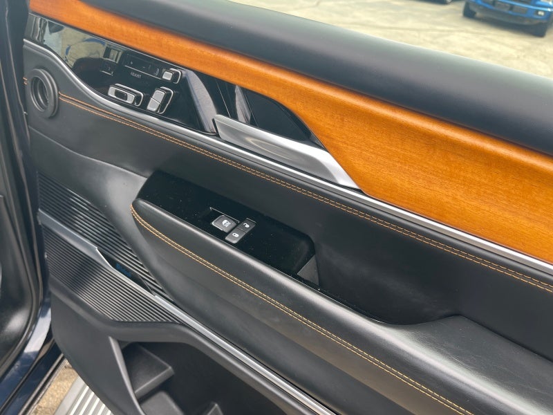 2024 Jeep Grand Wagoneer L Series III