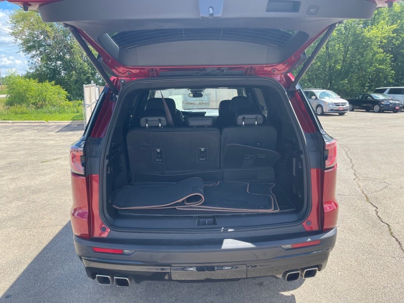 2025 GMC Acadia AT4