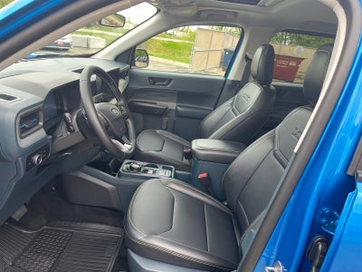 2025 Ford Maverick Lobo Standard