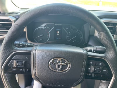 2023 Toyota Tundra 4WD SR5