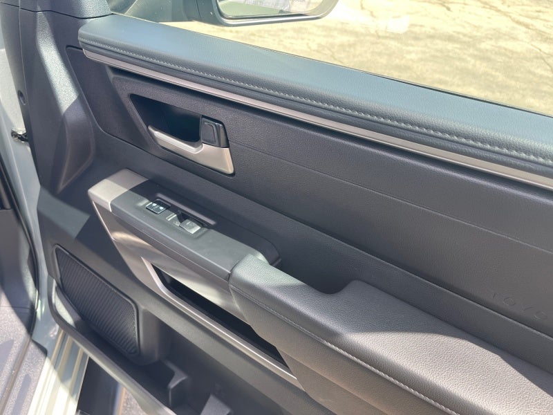 2023 Toyota Tundra 4WD SR5