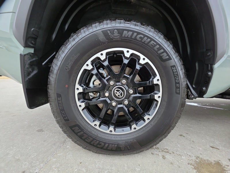 2025 Toyota Tundra 4WD SR