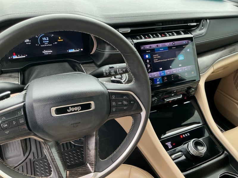 2023 Jeep Grand Cherokee L Limited 4x4