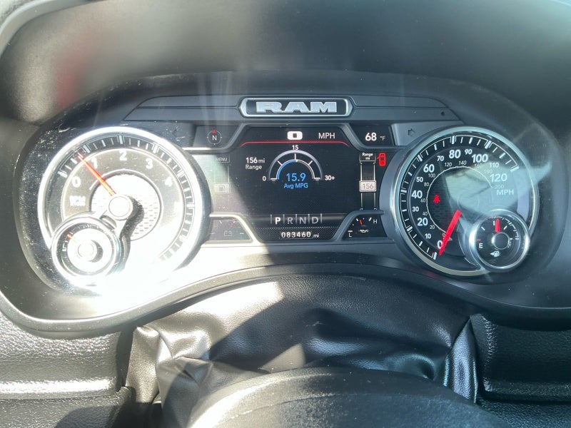 2022 RAM 1500 Laramie Crew Cab 4x4 5'7' Box