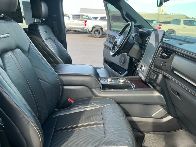 2023 Ford Expedition Platinum