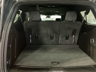 2024 Chevrolet Suburban 4WD LT