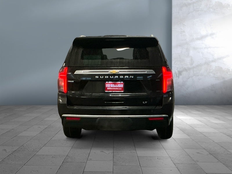 2024 Chevrolet Suburban 4WD LT