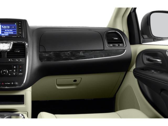 2015 Chrysler Town & Country Touring-L