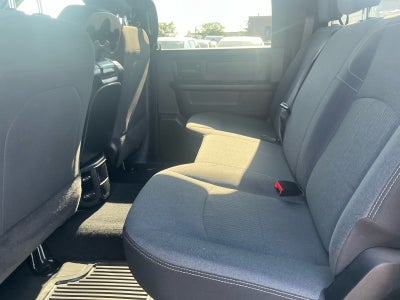 2022 RAM 2500 Tradesman Crew Cab 4x4 6'4' Box