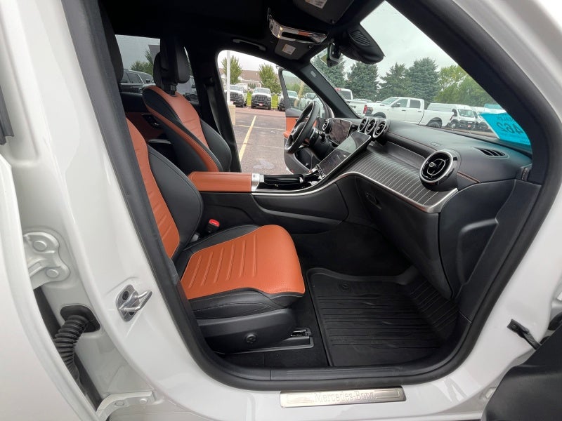 2025 Mercedes-Benz GLC 300 4MATIC® SUV