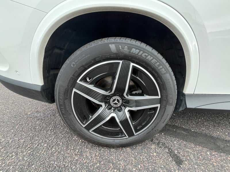 2025 Mercedes-Benz GLC 300 4MATIC® SUV