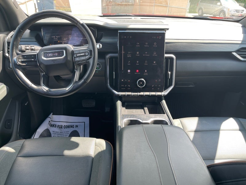 2025 GMC Acadia AT4